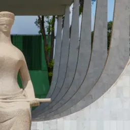 STF decide que caixa dois pode ser punido como improbidade administrativa