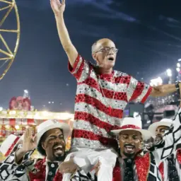 Desfile das campeãs celebra hoje o Carnaval do Rio de Janeiro a partir das 21h