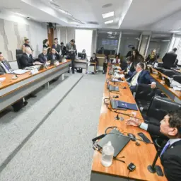 Irmãos de Toffoli não são obrigados a depor em CPI, decide Mendonça