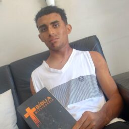 ‘Estou vivo por um milagre’, diz sobrevivente de tragédia na BR-153