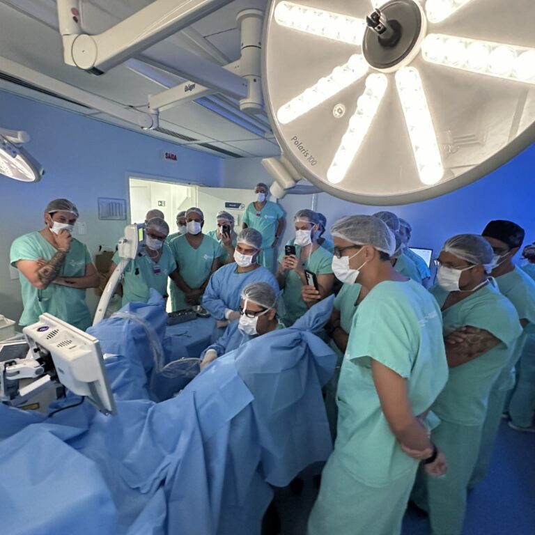 HBU realiza cirurgia inédita em Marília para tratamento da próstata