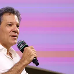 Ministro Fernando Haddad diz que crise do Banco Master não é sistêmica