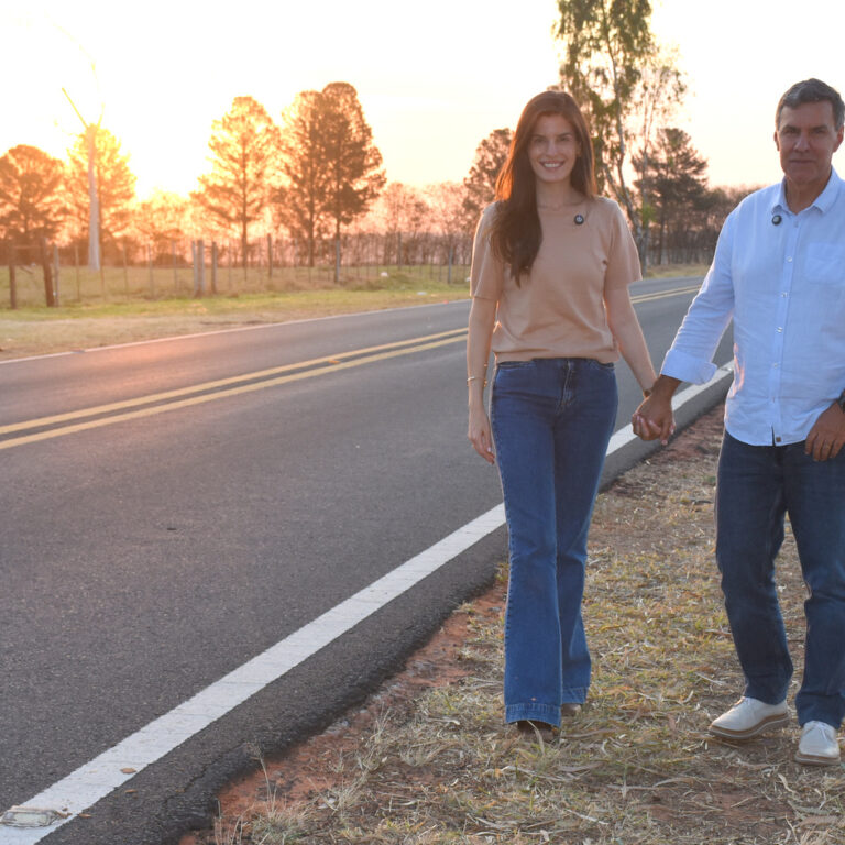 Deputados acompanham andamento de obra da ciclovia de Avencas