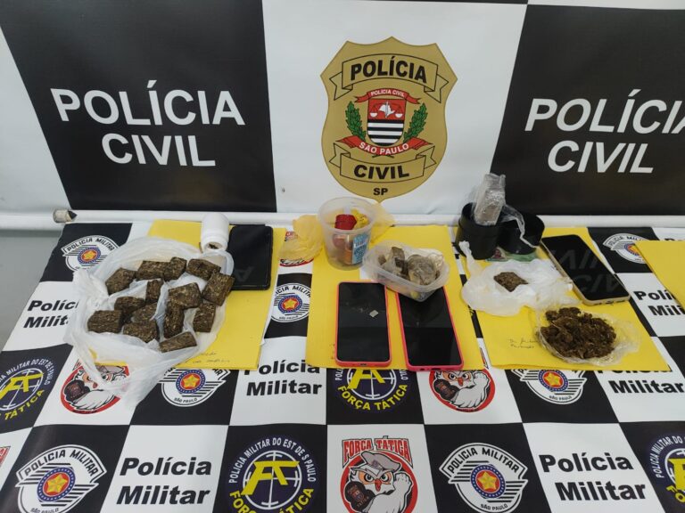 Operação policial cumpre mandados e prende três por tráfico em Álvaro de Carvalho