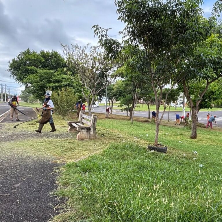 Prefeitura inicia mutirão de zeladoria e manutenção viária na zona oeste de Marília