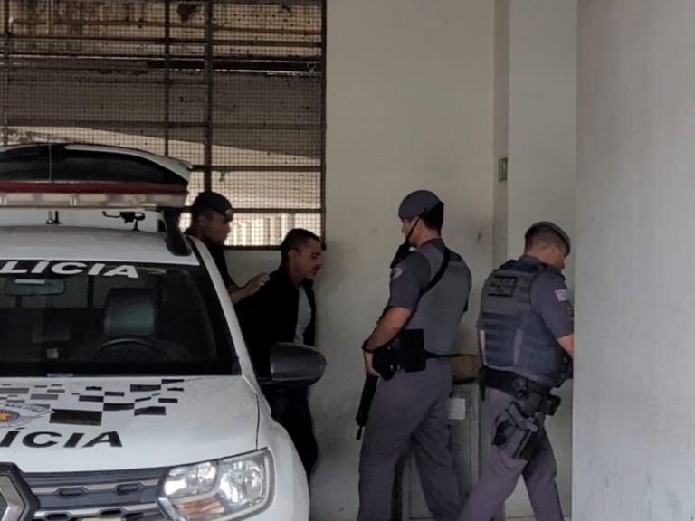 Acusado de matar adolescente e esfaquear a ex é preso no Fragata
