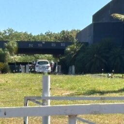 Festa de Carnaval termina com tiroteio e quatro baleados em espaço de eventos