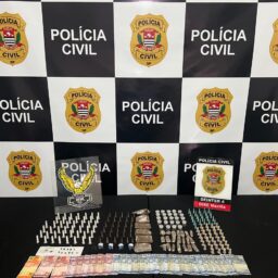 Dise prende jovem com cinco variedades de drogas na zona oeste
