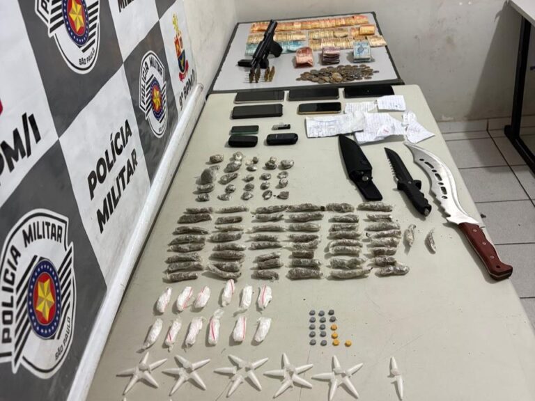 Autônomo é preso com drogas, arma e mais de R$ 4 mil após fuga na zona norte