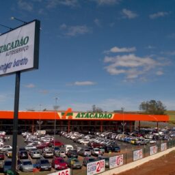 Atacadão realiza seleção de empregos no Ceprom para cinco cargos