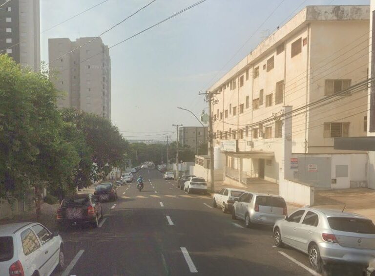 Funcionária de hospital tem carro furtado durante o expediente