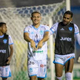 Em jogo chuvoso, MAC deixa vitória escapar no final contra o Catanduva
