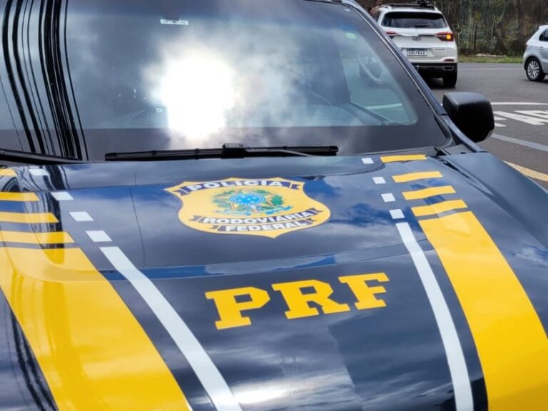 Mulher é suspeita de causar acidente na rodovia e tentar matar ex-marido