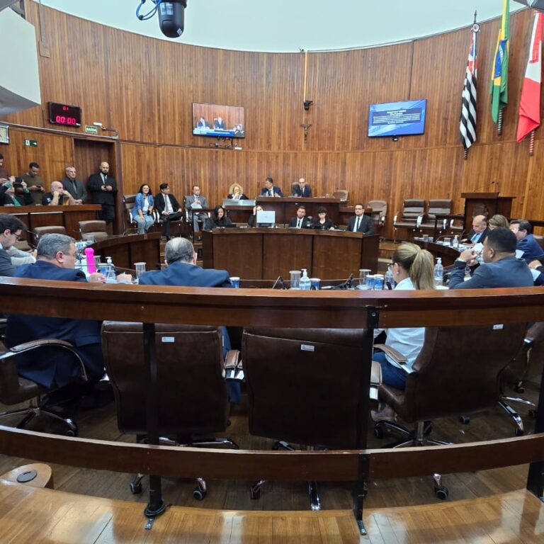 Câmara vota abertura de crédito para reforma do Tatá e mais seis projetos