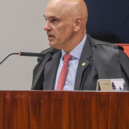 Moraes nega conversas com Vorcaro no dia em que banqueiro foi preso