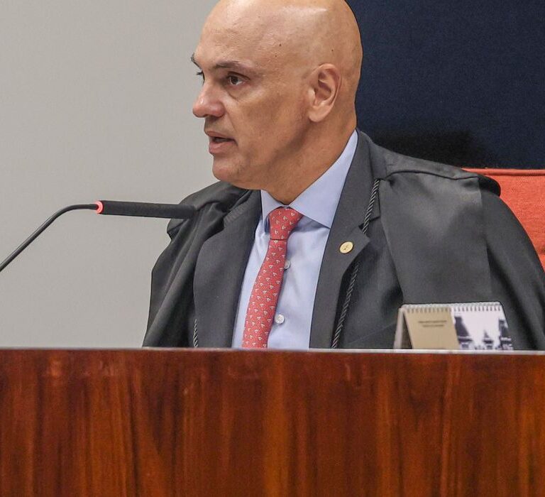 Moraes nega conversas com Vorcaro no dia em que banqueiro foi preso