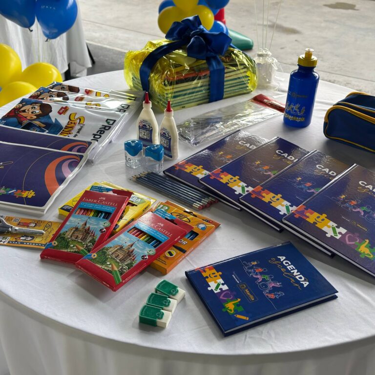 Prefeitura comunica o início da entrega do material escolar aos alunos da rede municipal
