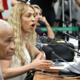 MPF pede condenação de Ratinho e SBT por falas sobre Erika Hilton