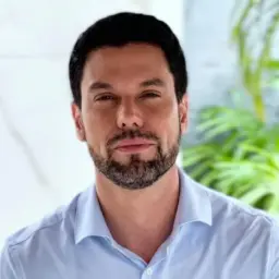 Justiça condena Lucas Pocay e ex-secretário de Ourinhos por ’emergência fabricada’