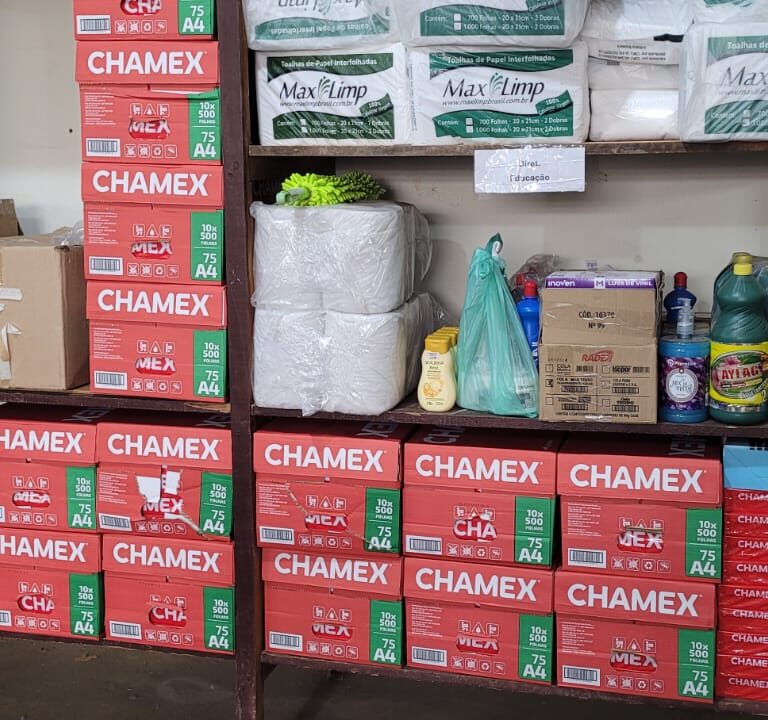 TCE aponta falhas na gestão de materiais escolares em Vera Cruz e cidades da região