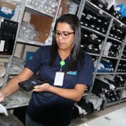 Farmácia do Hospital Beneficente Unimar é destaque em revista do setor