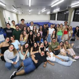Projeto Sorria capacita novos alunos e reforça ações no HBU