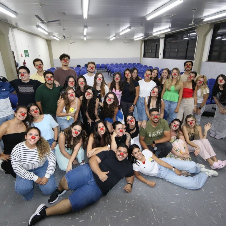 Projeto Sorria capacita novos alunos e reforça ações no HBU