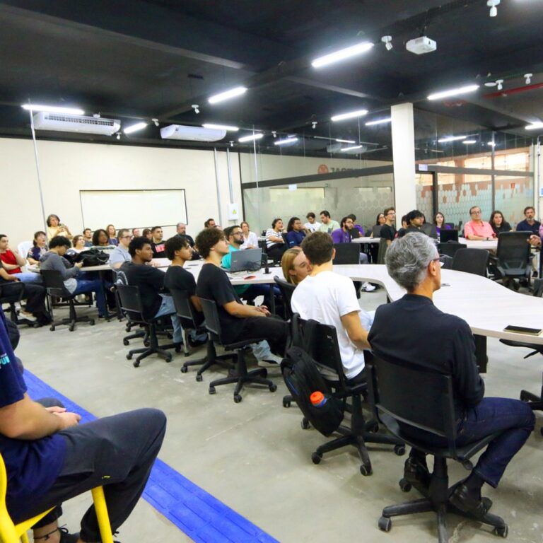 Meetup 2026 da Unimar aproxima estudantes de TI do mercado e da inovação