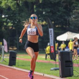 Atletismo de Marília conquista ouro e prata no Circuito Paulista Open