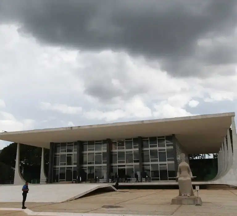 Comissão sobre penduricalhos inicia trabalhos nesta quarta-feira no STF