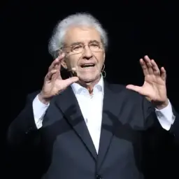 Ator e diretor teatral Juca de Oliveira morre aos 91 anos em São Paulo