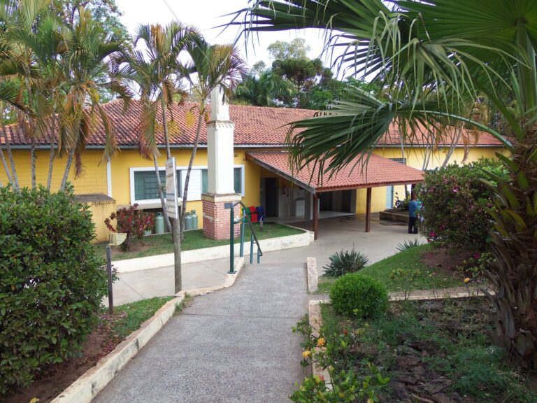 Estudante denuncia agressões em trote de internato escolar em Vera Cruz