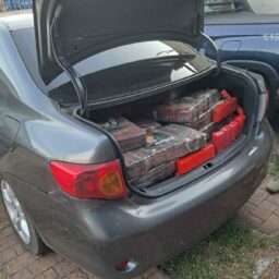 Meia tonelada de maconha é apreendida após perseguição em Ourinhos