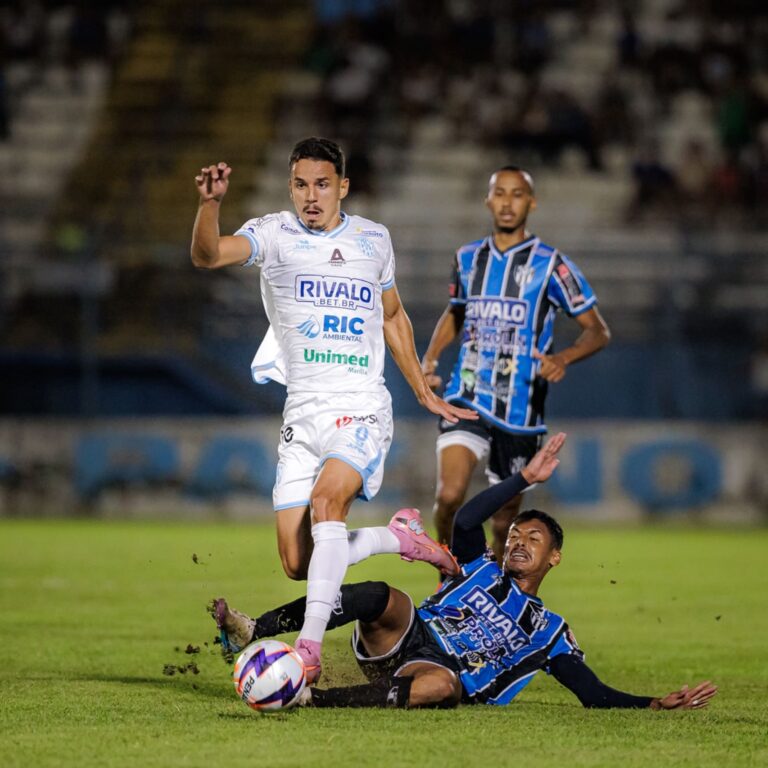 MAC vence o São Bernardo nos pênaltis e avança às semifinais da Série A3