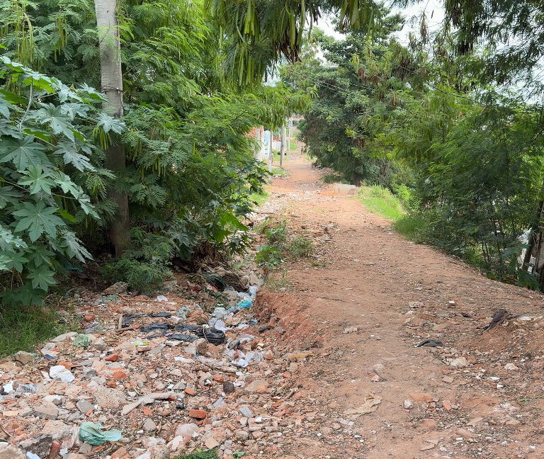 MN TV: Sem acesso a serviços, moradores da rua Ângelo Raspante pedem socorro