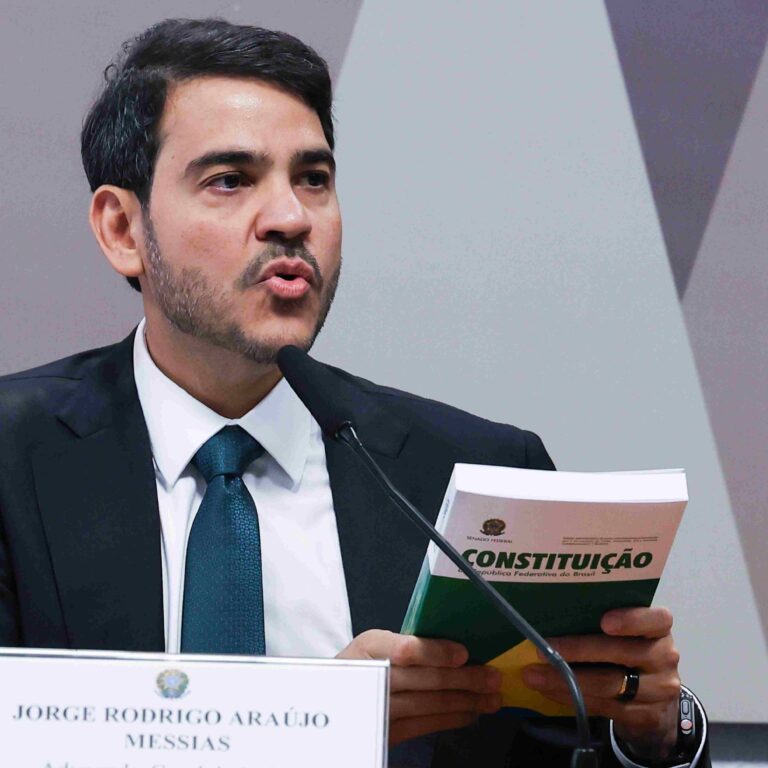 Em sabatina, Messias defende autocontenção do STF em pautas polêmicas