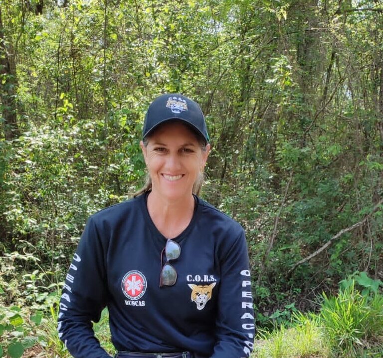 ‘Nunca vi tanta gente empenhada em procurar alguém’, diz voluntária do Cors