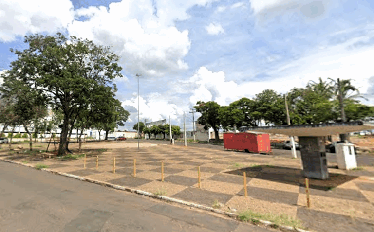 Prefeitura abre licitação para reforma de duas praças em Marília