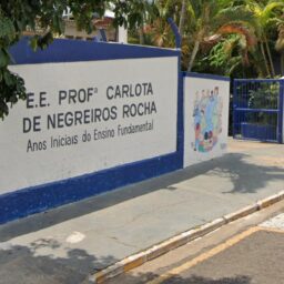 Professora é afastada após agressão verbal contra aluno de sete anos em Marília