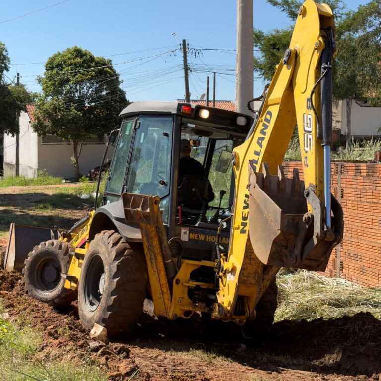Rua Bugrinhos passa por melhorias após caso mostrado no MN TV