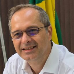 Presidente da Câmara pede inclusão de USF do JK em programa de reformas