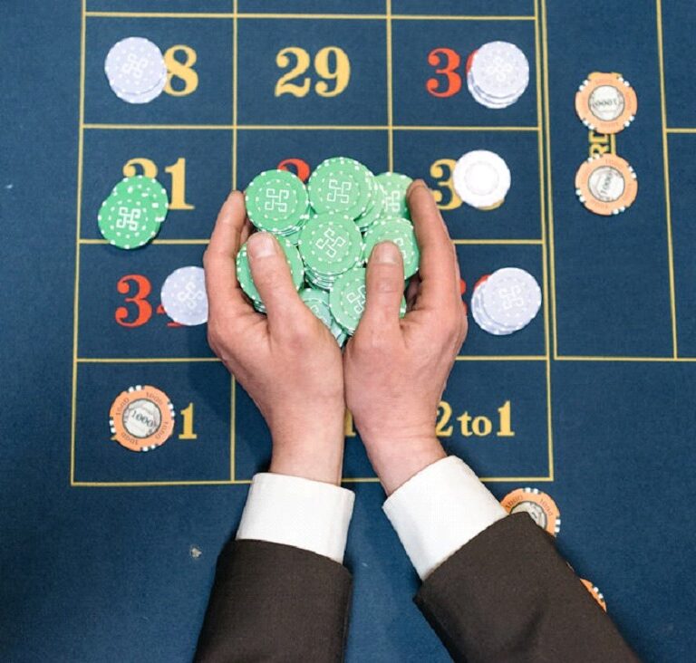 Como as apostas e cassinos online fixaram sua presença na economia digital brasileira