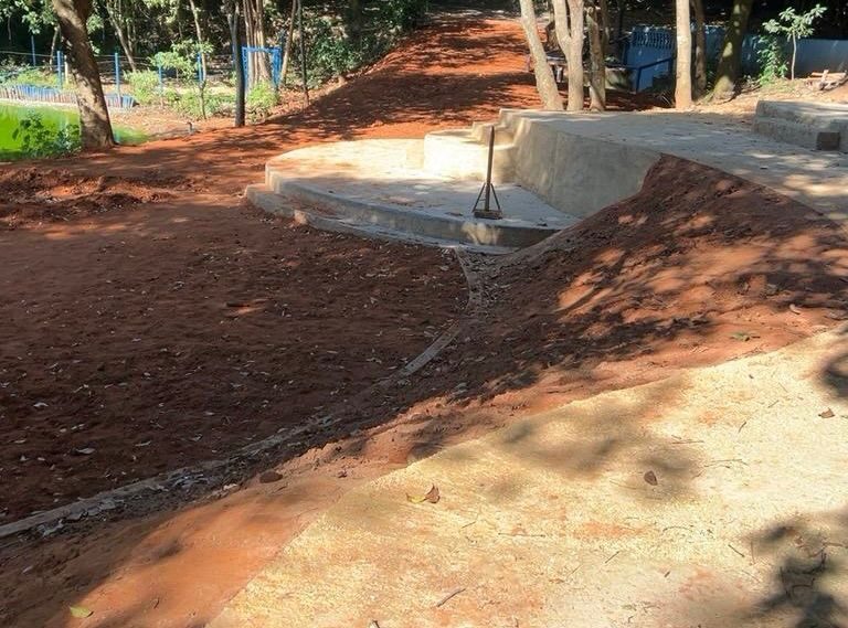 Obras de deck e mirante no Bosque Municipal de Marília avançam