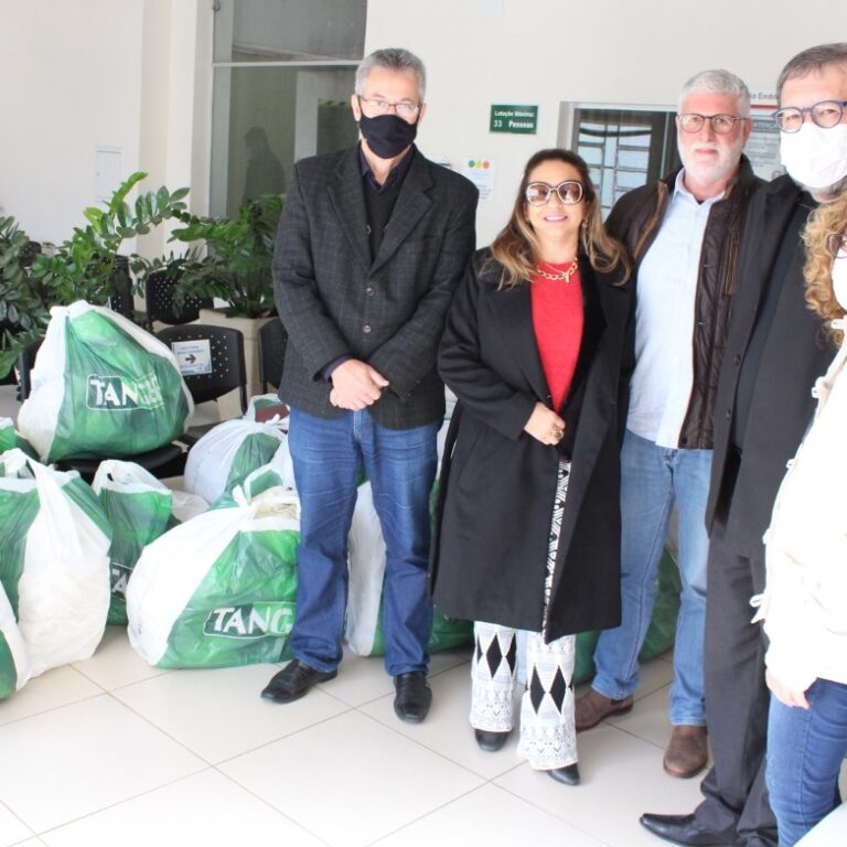 Campanha arrecada mantas para pacientes do SUS na Santa Casa de Marília