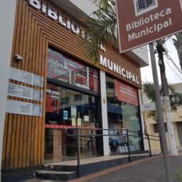 Biblioteca de Marília recebe 71ª edição do Janela Literária neste sábado