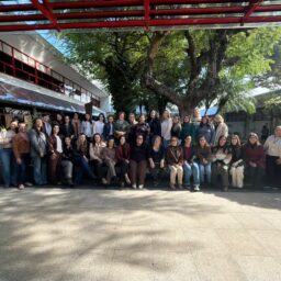 Assistentes sociais participam de evento de valorização em Marília