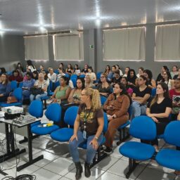 Saúde capacita profissionais para uso de novo sensor de glicemia em Marília