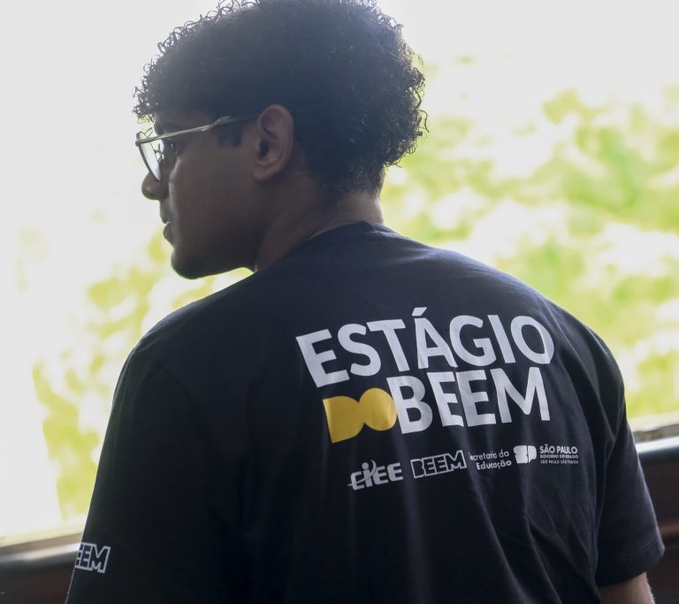 Região de Marília tem 92 vagas de estágio remunerado para alunos do ensino técnico