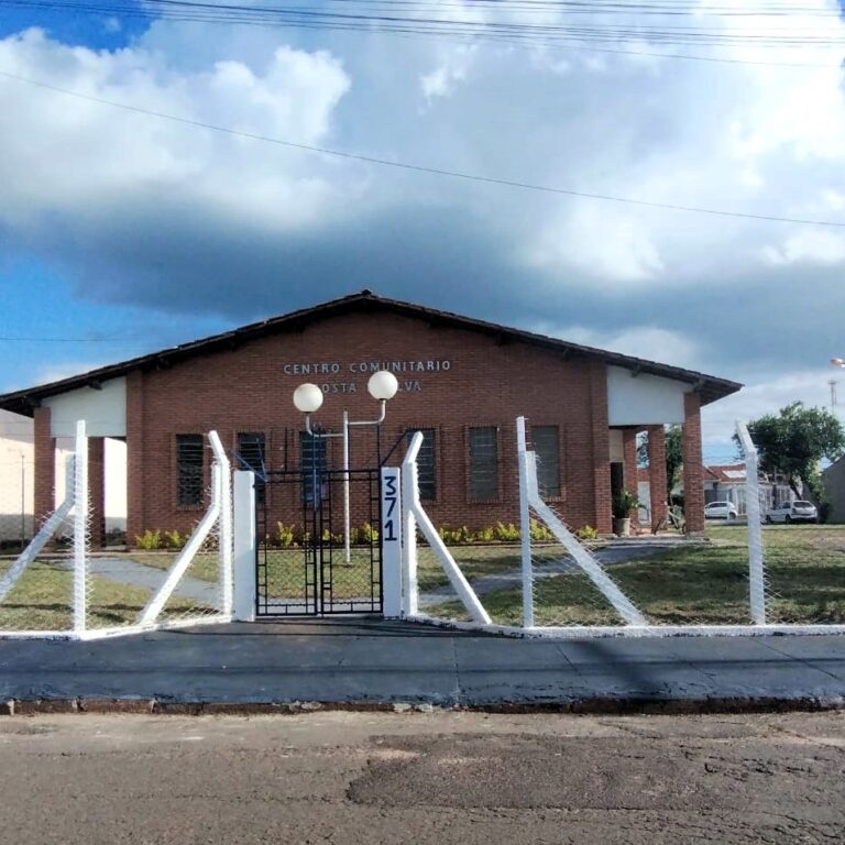 Zona sul de Marília recebe ação com orientação jurídica e serviços de saúde