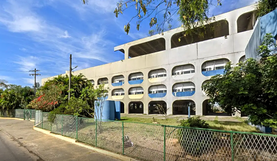 Artefato explode em escola em Belford Roxo e fere 8 alunos